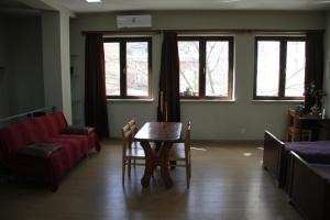 Posezení v ubytování Sololaki 7 Guest House + 18 fotografií