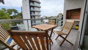 Balkón nebo terasa v ubytování Centro Pinamar 2 Ambientes A Estrenar + 3 fotografie