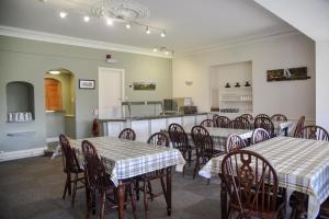 Eldhús eða eldhúskrókur á Ingleton Hostel