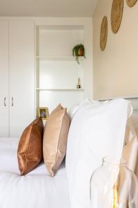 Katil atau katil-katil dalam bilik di GuestReady - Charming flat in Phibsborough