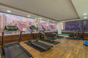 Fitness centrum a/nebo fitness zařízení v ubytování Hotel Du Parc