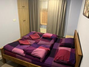 Voodi või voodid majutusasutuse Galaxy Hostel toas
