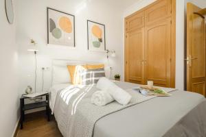 Posteľ alebo postele v izbe v ubytovaní Nordik Apartments Village - La Cala "Raseborg"