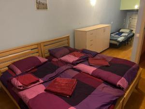 Voodi või voodid majutusasutuse Galaxy Hostel toas