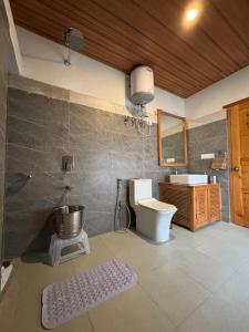 Salle de bains dans l'établissement Toshim Homestay 25 autres photos