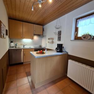 Η κουζίνα ή μικρή κουζίνα στο Haus Föhrenbach +20 φωτογραφίες