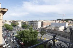 Vista generica su Roma o vista sulla città dall'interno del bed & breakfast