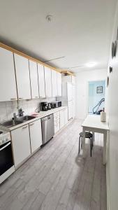 Nhà bếp/bếp nhỏ tại Northern apartments