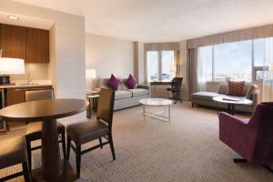 Fotografie z fotogalerie ubytování Coast Edmonton Plaza Hotel by APA v destinaci Edmonton