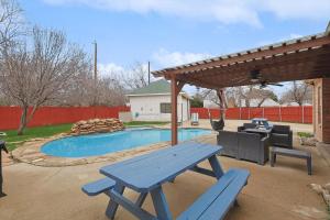 Bazén v ubytování Immaculate 5BR 2,5BA Holiday Home with Pool nebo v jeho okolí