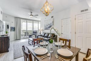 Imagen de la galería de Destin Resort Condo with Pool and Beach Shuttle!, en Destin