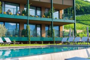 The swimming pool at or close to VILLA NAJ