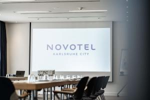 Zona business o sala conferenze di Novotel Karlsruhe City