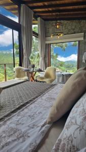 Landskap semula jadi dekat dengan lodge +16 gambar