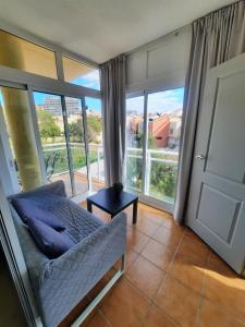 Część wypoczynkowa w obiekcie Apartamento Los Pacos Fuengirola