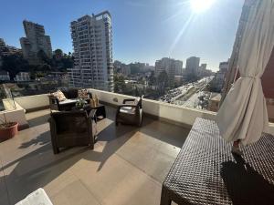 - Balcón en la azotea con vistas a la ciudad en Vista espectacular en Viña Centro, en Viña del Mar