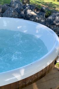 Galeriebild der Unterkunft Chambre dHôtes GALET EN LIN dans Ecolodge ENTRE MER & CAMPAGNE in Octeville-sur-Mer + 10 Fotos