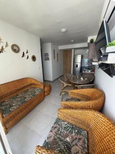 Χώρος καθιστικού στο Beautiful Ocean view apartment