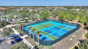 Attività di tennis o squash presso la casa vacanze o nelle vicinanze