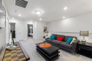 Area soggiorno di Show Stopping 5bdr45bath Villa Wpool