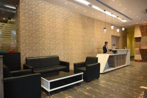 The Citi Residenci Hotel, Bidhannagar的休息区