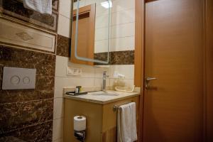 Vannituba majutusasutuses Mari Suites Hotel