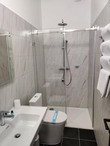 Koupelna v ubytování Kyiv Honchara Hotel