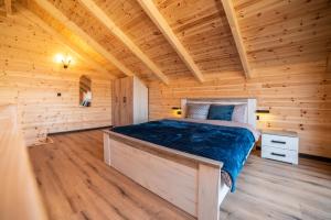 Postel nebo postele na pokoji v ubytování RAOS Cottage + 37 fotografií