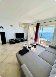 Posezení v ubytování Appartement F3(70m²) vue sur la mer