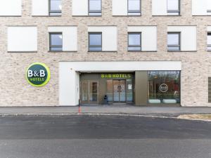 B&B HOTEL St-Pölten的证书、奖牌、标识或其他文件