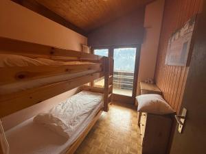 Fotografie z fotogalerie ubytování Appartement famille au milieu de Champery v destinaci Champéry