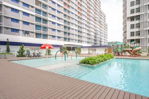 Piscina de la sau aproape de Selayang Homestay #Batu Caves #Hospital Selayang #Mall