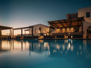 A piscina localizada em ananea Mykonos - Adults Only ou nos arredores