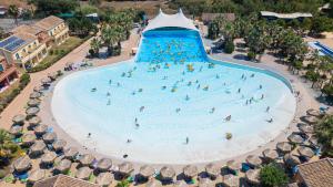 Bassein majutusasutuses Aqualand Resort või selle lähedal