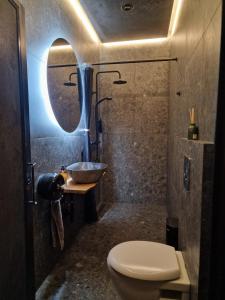 Phòng tắm tại Nordic Hostel