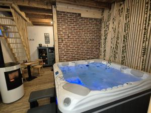 Fotografie z fotogalerie ubytování Le Charmant Spa v destinaci Chauny