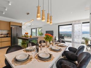 Η κουζίνα ή μικρή κουζίνα στο Villa Gabi by Interhome