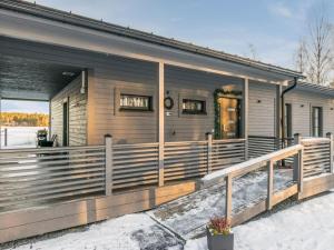 El edificio en el que está la casa de vacaciones