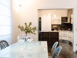 Η κουζίνα ή μικρή κουζίνα στο Apartment Angela by Interhome