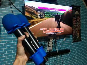 Fotografie z fotogalerie ubytování MG 6pax 1 AC BR 200mbps FREE Netflix Parking Cignal Videoke Shower Heater Cook & Grill v destinaci Rodriguez