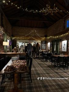 Restaurace v ubytování The Bickerton Poacher