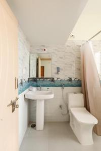 Ένα μπάνιο στο Euphoria Penthouse by StayJade 30min Hitech city +52 φωτογραφίες