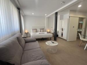 Postel nebo postele na pokoji v ubytování BET Apartments - Reig