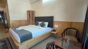 Postel nebo postele na pokoji v ubytování Hotel Cloud Height