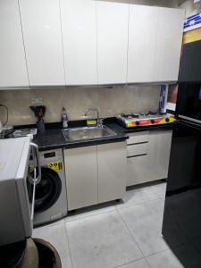 Cucina o angolo cottura di Landmark Hostel Cairo