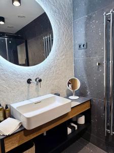 Koupelna v ubytování ELSA Spa Apartments Tux
