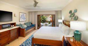 Voodi või voodid majutusasutuse Beaches Negril Resort and Spa - All Inclusive toas