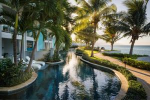 Bazén v ubytovaní Sandals Montego Bay All Inclusive - Couples Only alebo v jeho blízkosti