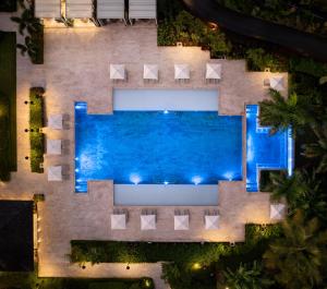 A piscina localizada em Sandals Royal Barbados All Inclusive - Couples Only ou nos arredores