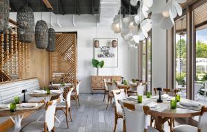 Um restaurante ou outro lugar para comer em Sandals Royal Barbados All Inclusive - Couples Only